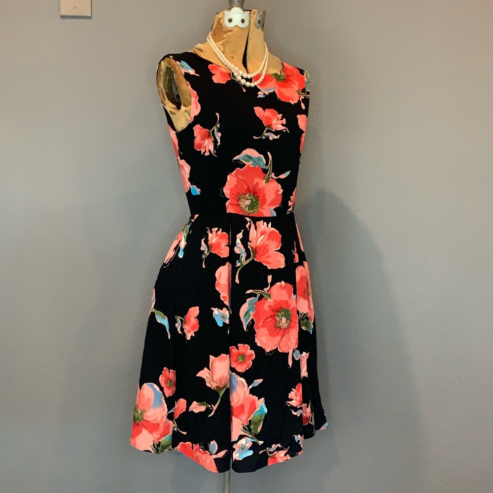 Yellow Star Black Floral Dress S